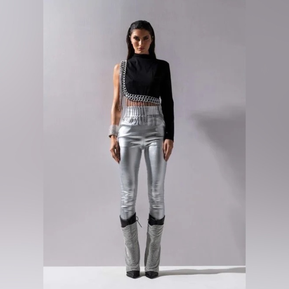 AMMO X AKIRA BIG BOOTY HIGH WAIST FAUX LEATHER PANT IN SILVER